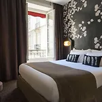 Voltaire Opera Hotel Nantes