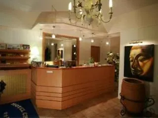 Hotel Voltaire Opera