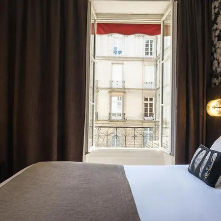 Hotel Voltaire Opera Centre 3*