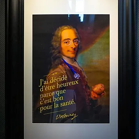 Voltaire Opera 3*