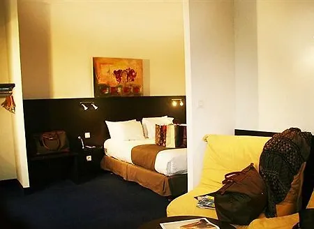 Voltaire Opera Centre 3* Nantes