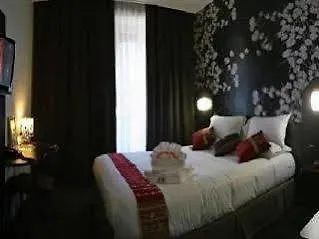 Hotel Voltaire Opera Centre 3*