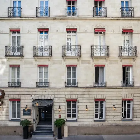 Voltaire Opera Centre 3* Nantes