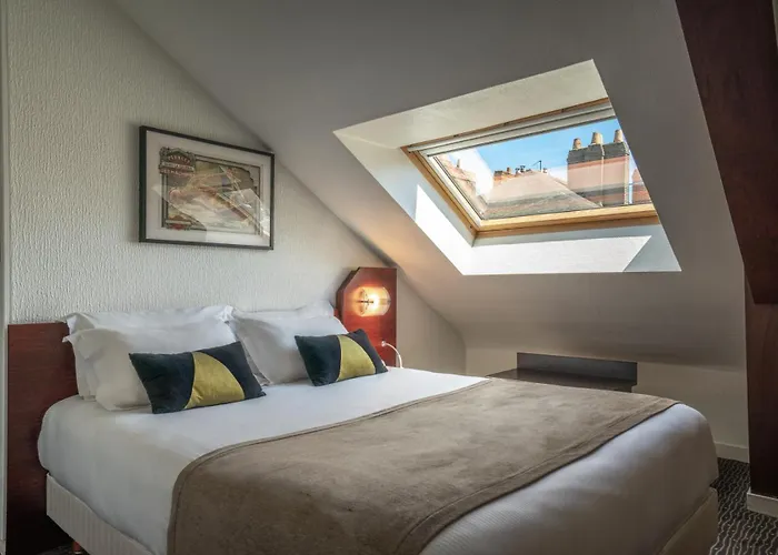 Hotel Voltaire Opera Centre 3*