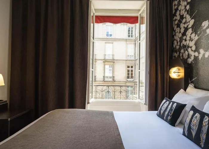 Hotel Voltaire Opera Centre 3*