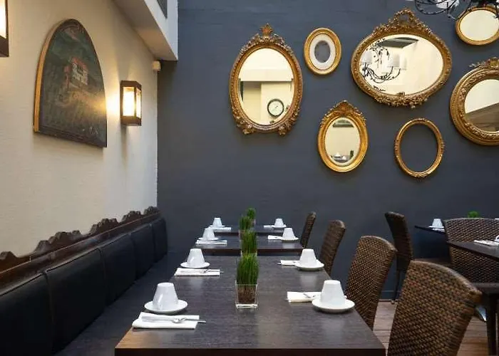 Voltaire Opera Centre Nantes