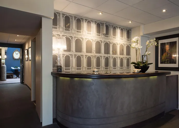 Voltaire Opera 3* Nantes