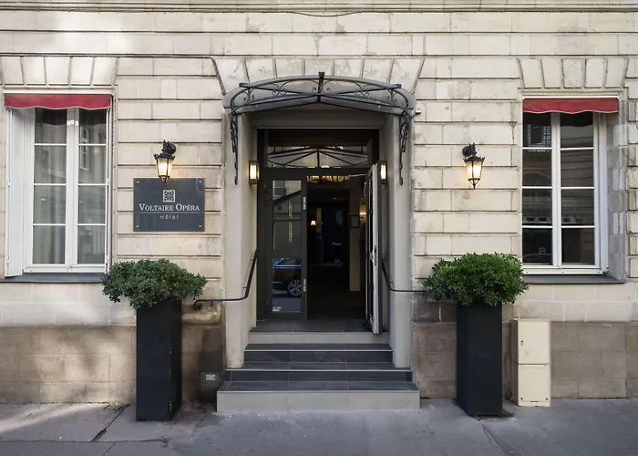 Voltaire Opera Centre